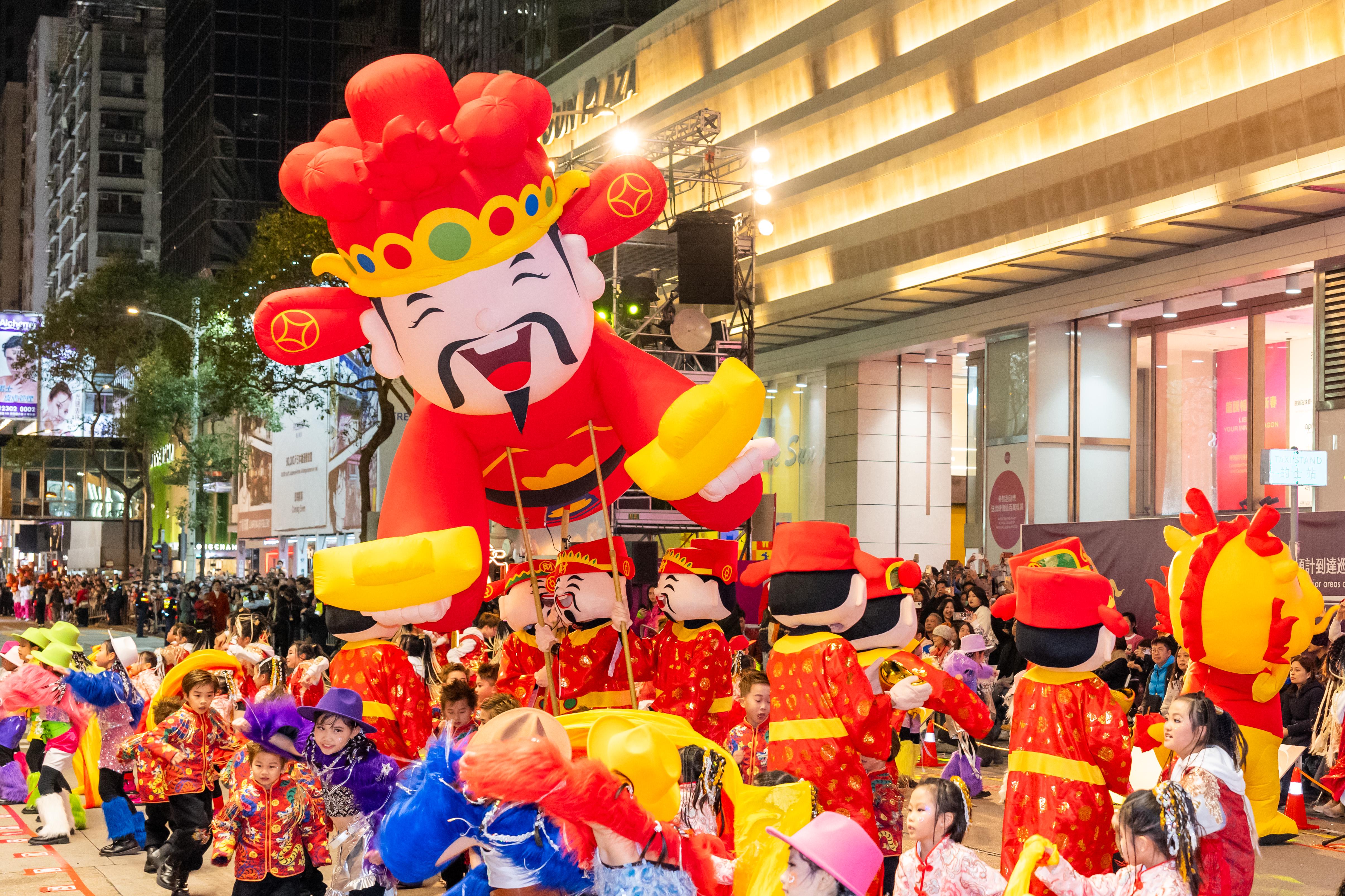 黄大仙澳门资料现场资料直播|精选资料解析大全